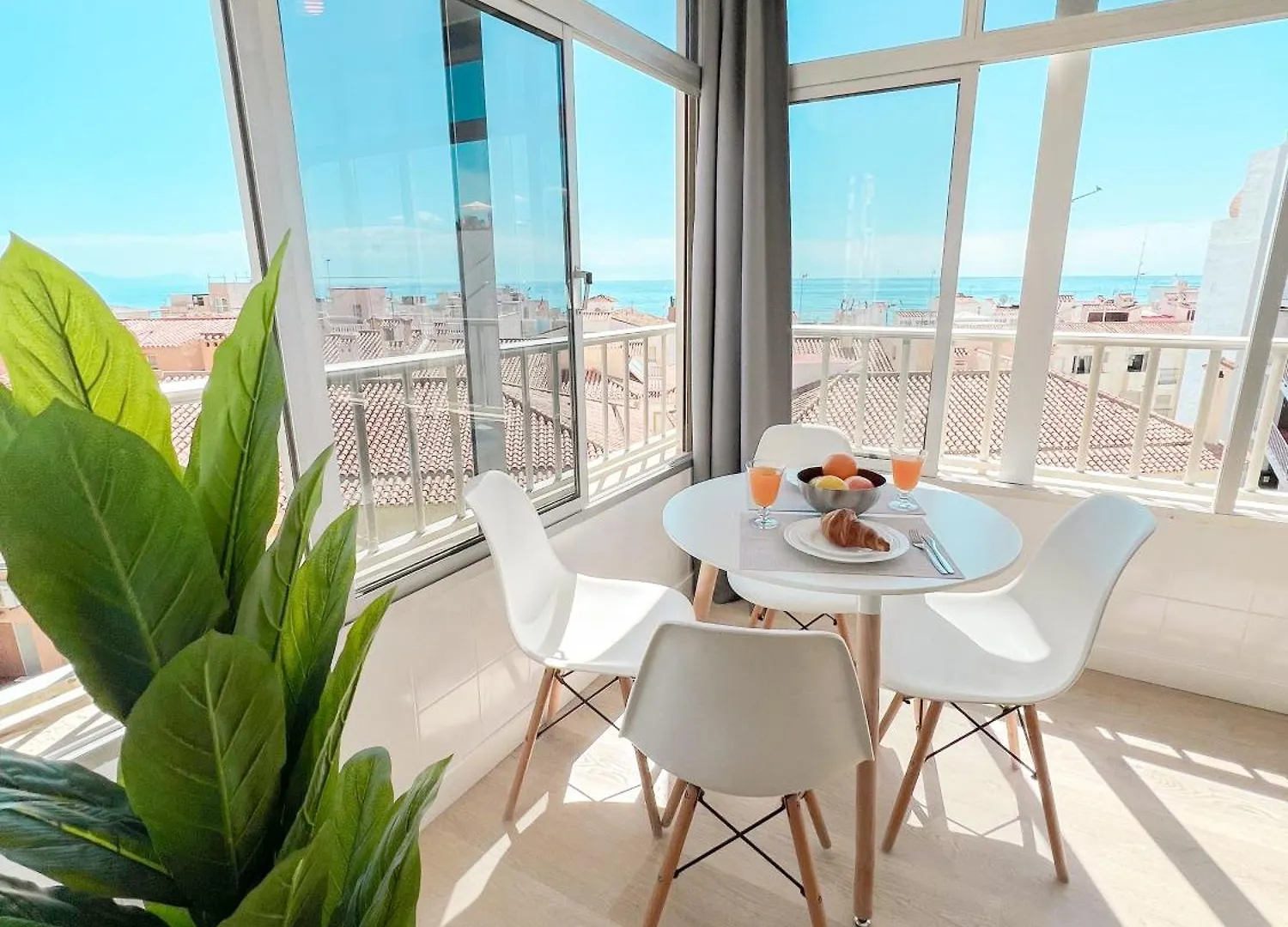 Palm Beach Aparment Sea Views トレモリノス スペイン